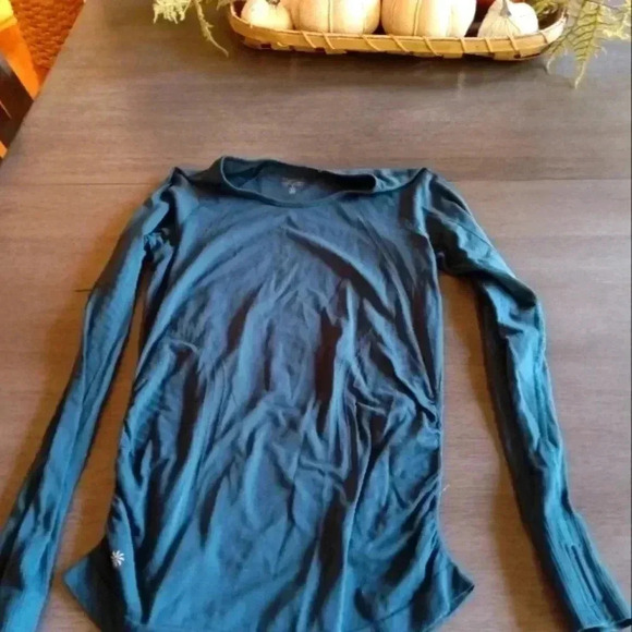 Athleta Tops - Athleta Long Sleeve NWOT